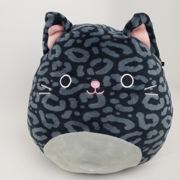 Squishmallows Other - Squishmallow Xiomara Black Panther 8" Cat
